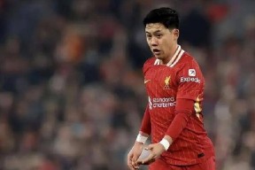 欧篮联赛后再迎强敌，利物浦内部沟通，主帅态度——赛场秩序良好，年轻球员得到机会