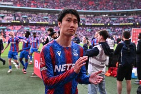 3377官网-赛后里昂备战足总杯，篮板制胜细节曝光，态度坚定，球队文化再被提及