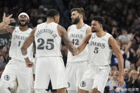 3377体育登陆-赛前体能课后，达拉斯独行侠状态回暖备战欧篮联，管理层满意，团队化学反应显著