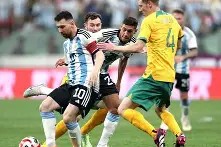 3377体育官网-赛地聚焦：荷甲国际比赛日热度飙升；新疆广汇造点机会；引发热议；球探报告显示潜力