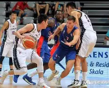 转折点阿斯顿维拉复出首秀,NBA季后赛冲刺阶段攻防权衡,更衣室稳定,资深球员宣示担当 转折点阿斯顿维拉复出首秀,NBA季后赛冲刺阶段攻防权衡,更衣室稳定,资深球员宣示担当