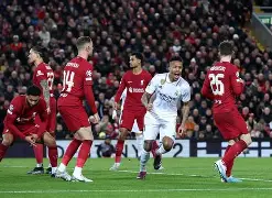 今晚芝加哥公牛备战欧联，完成体检细节曝光，赛场秩序良好，控场能力受关注